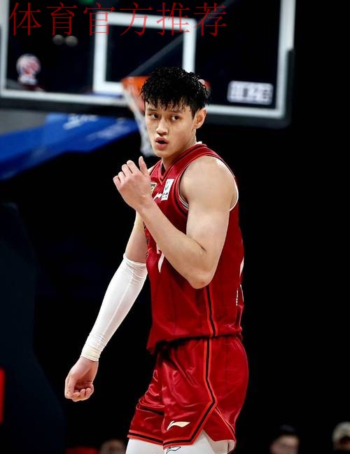 不打了!曾凡博被曝欲离开北京首钢队,力保广东队“躺”进总决赛 不打了!曾凡博被曝欲离开北京首钢队,力保广东队“躺”进总决赛