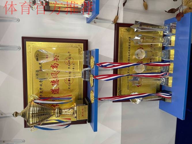 体育校长｜李全：坚守10年，足球把孩子从歪路上拽了回来