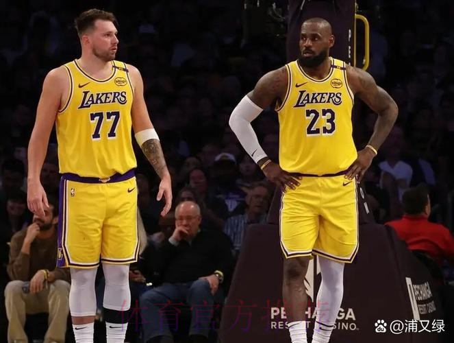 格兰姆斯：马克西整年都是联盟前三水平，配得上全明星首发